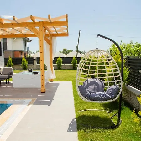 With Private Pool And Jacuzzi 2 * Yesilyurt (Canakkale)