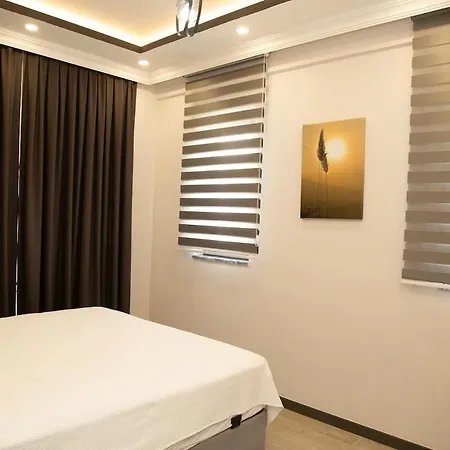 Villa With Private Pool And Jacuzzi 2