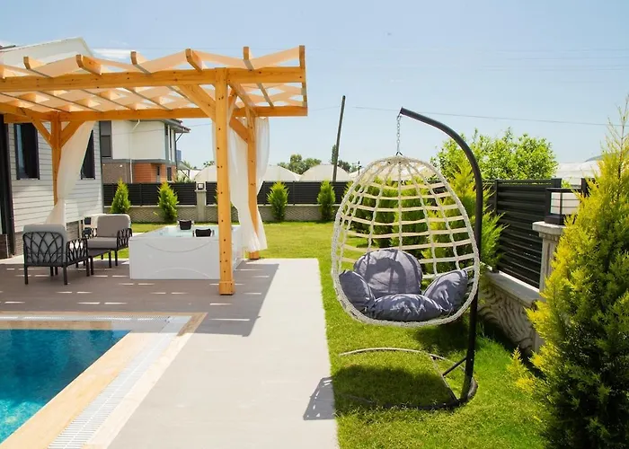 With Private Pool And Jacuzzi 2 * Yesilyurt (Canakkale)