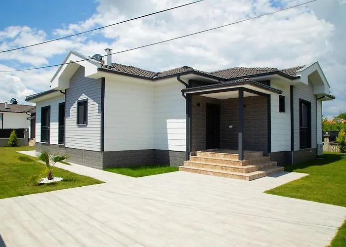 With Private Pool And Jacuzzi 2 Villa Yesilyurt (Canakkale)