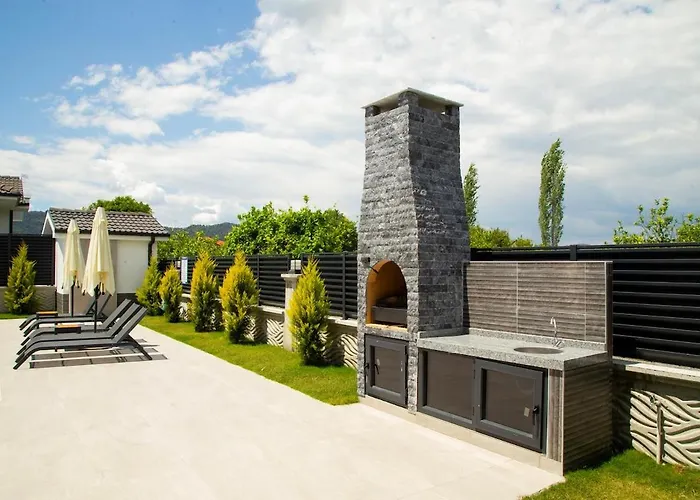 With Private Pool And Jacuzzi 2 Villa